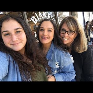 Meet your Posher, Maddie